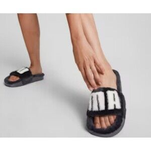 Pu ma  Leadcat 2.0 Fuzz Slide  Womens Black Casual Sandals 38731301